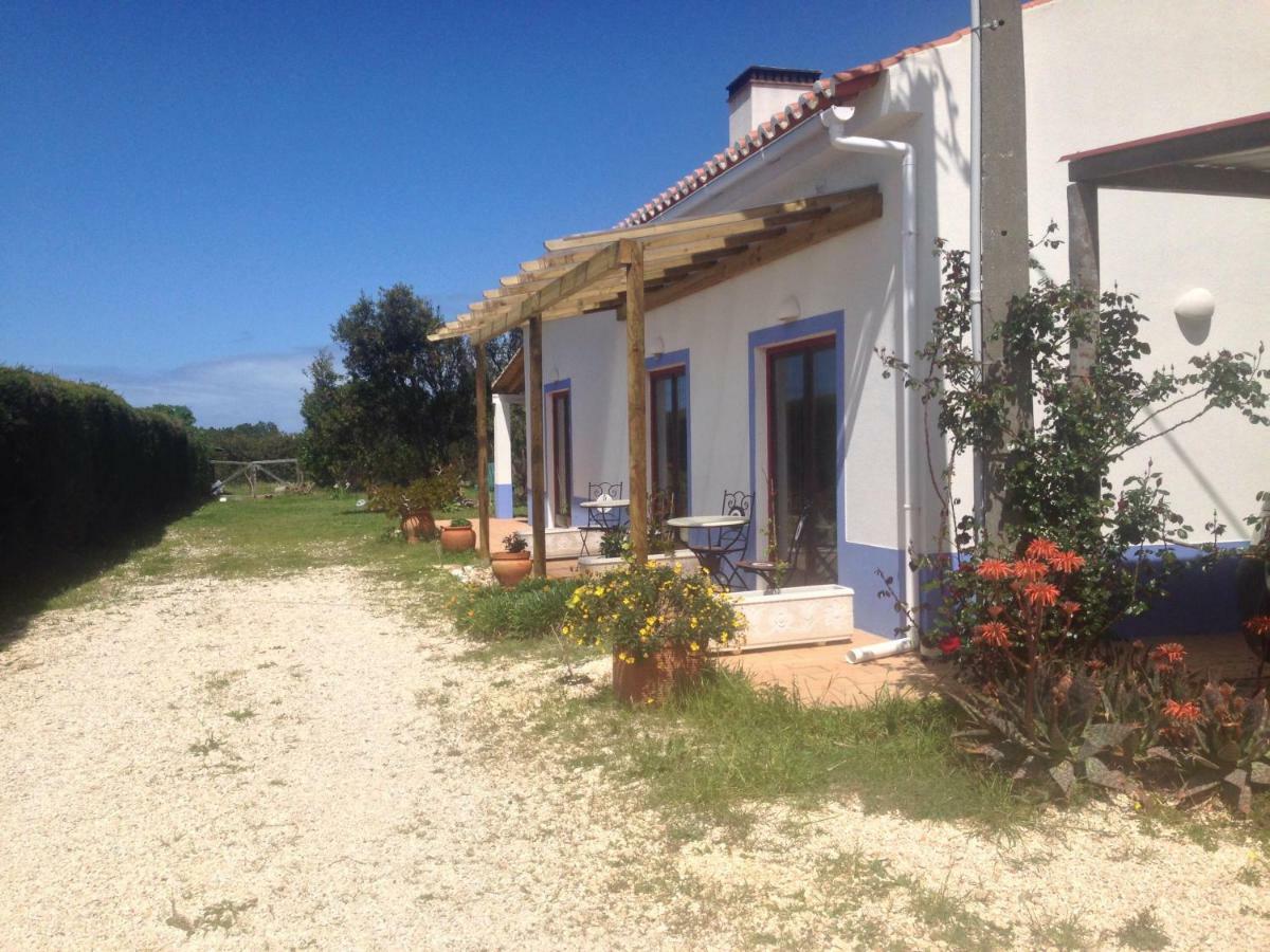 Bed and Breakfast Quintinha Mojud Rogil Exterior foto