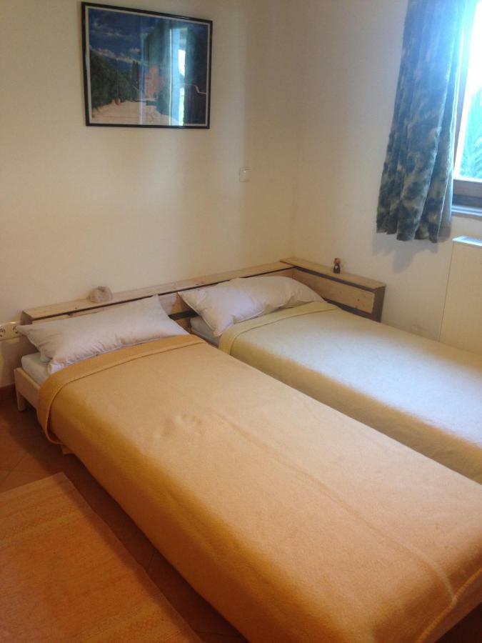 Bed and Breakfast Quintinha Mojud Rogil Exterior foto